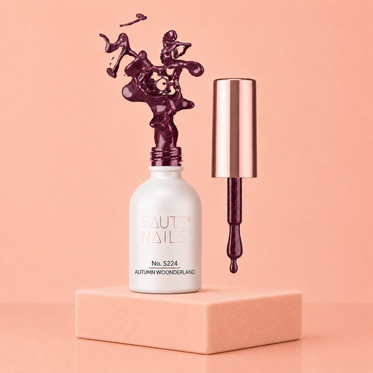 Couleur Semi-Permanente Saute Nails n°S224 Autumn Wonderland – Bordeaux Profond aux Reflets Rose-Violet